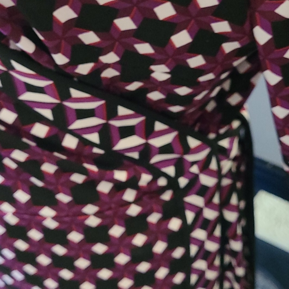 White House Black Market Burgundy and White Wrap Dress - Picture 3 of 4